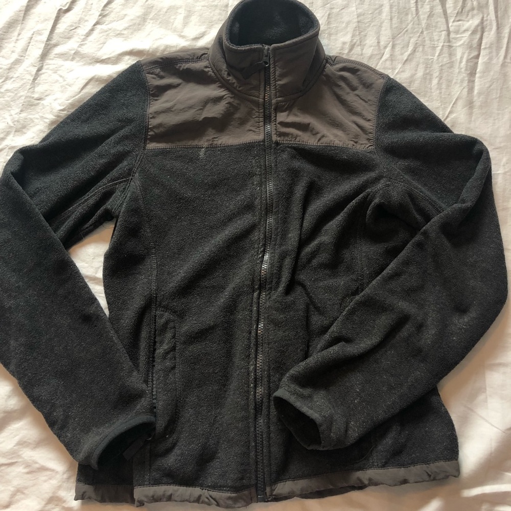 Aeropostale light weight zip up jacket